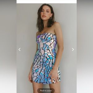NWT sz Sm Selfie Leslie Silver, iridescent mini dress, never worn!